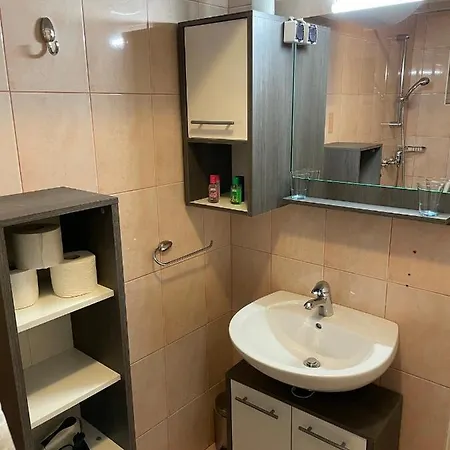 شقة Martinov Dom *